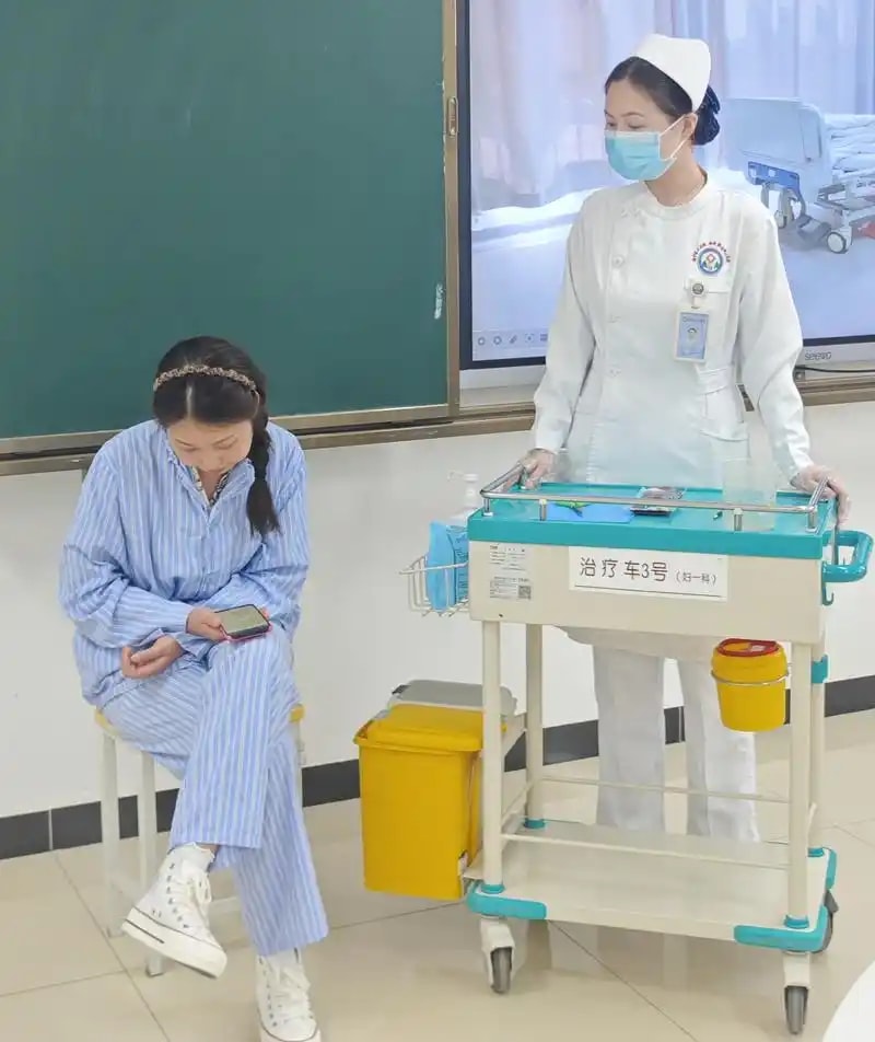 护理模拟人